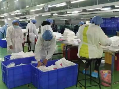 佛山市总工会慰问防护用品生产一线职工