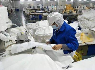 武汉开发区一停工企业无限期开工生产医疗防护品